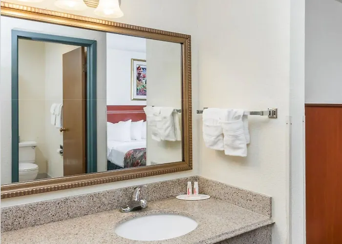 Baymont By Wyndham 2* Decatur