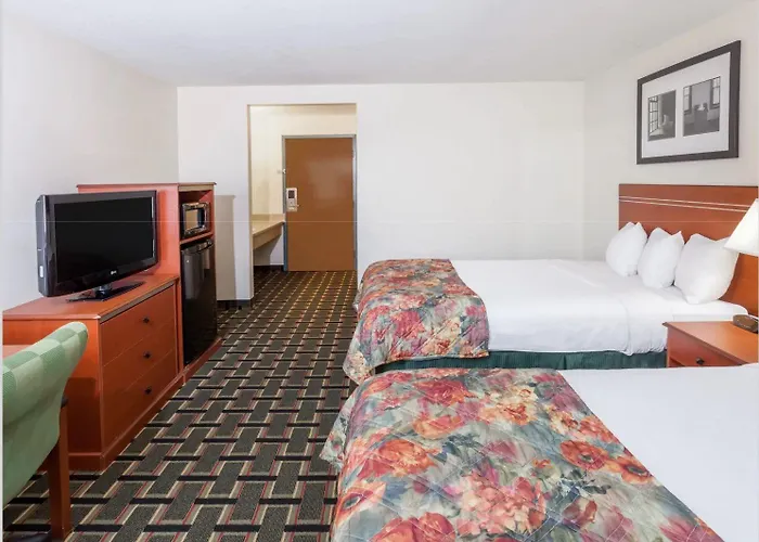 Hotel Baymont By Wyndham Decatur