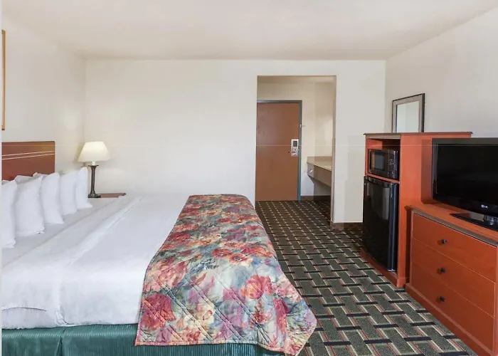 Baymont By Wyndham 2* Decatur