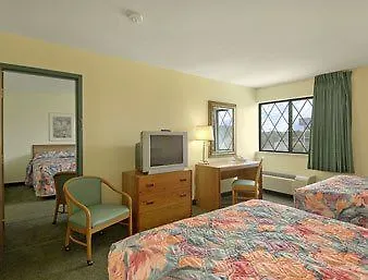 Baymont By Wyndham
